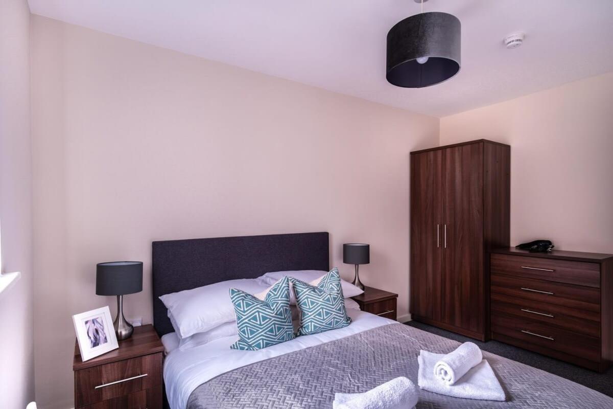 Modern & Spacious 2 Bed Apartment In 맨체스터 외부 사진